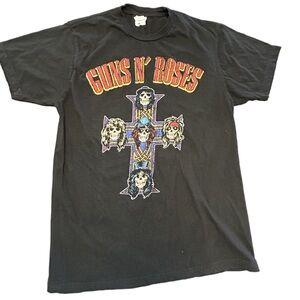 VTG Y2K early 2000’s Guns N' Roses Appetite for Destruction made in Pakistan S/M